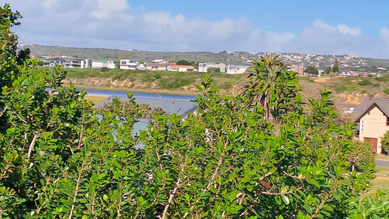 4 Bedroom Property for Sale in Stilbaai East Western Cape